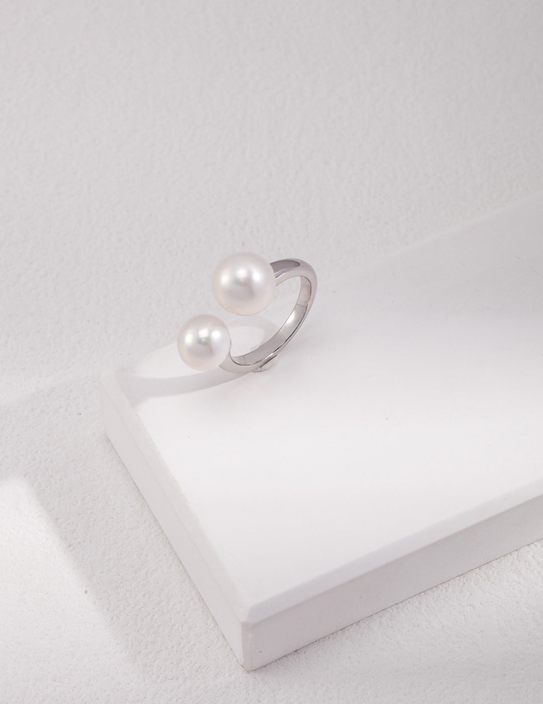 Dual Pearl Ring