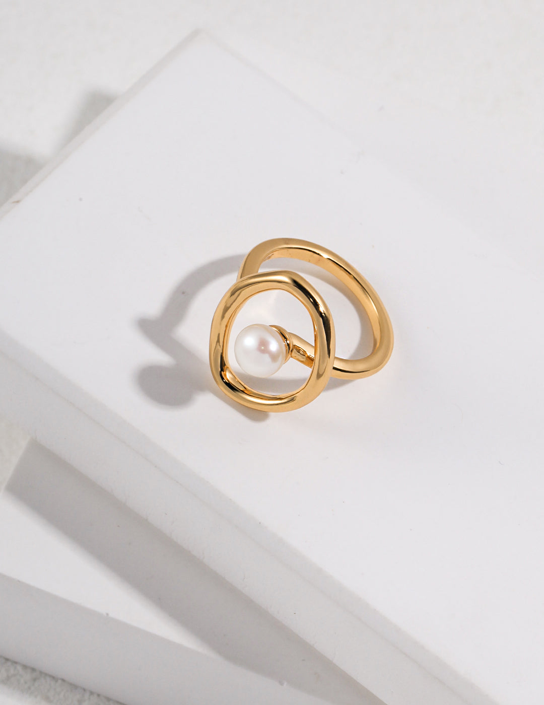 Halo Pearl Ring