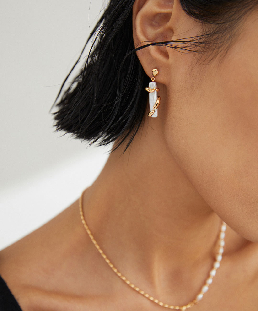 Willow Embrace Earrings