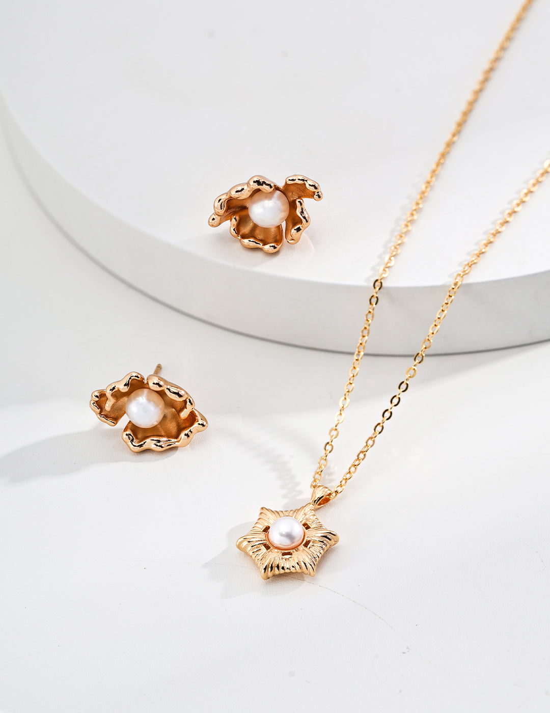 Solar Bloom Necklace